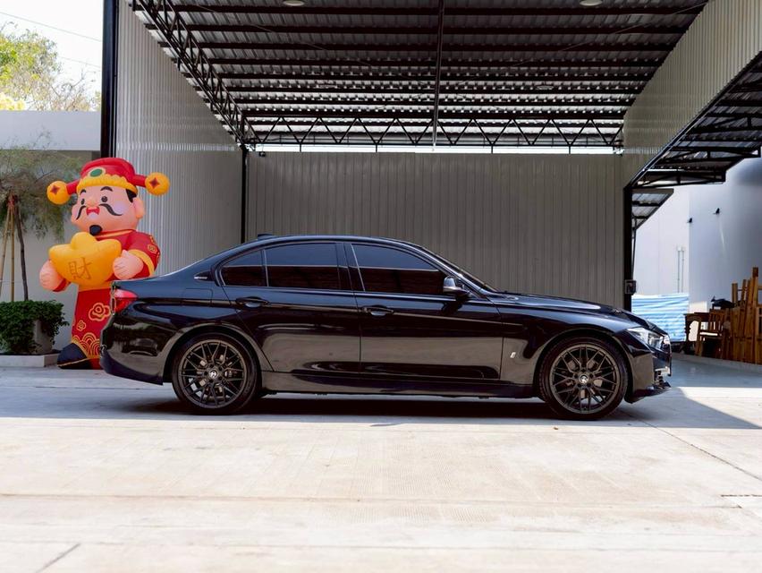 BMW 330e 2.0 Sport ปีจด 18 รูปที่ 4