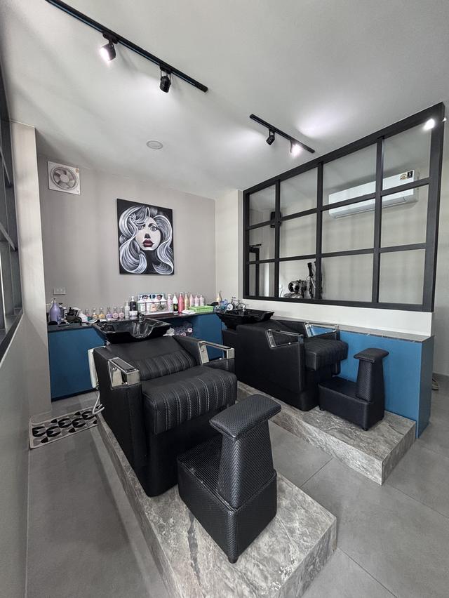 บ้านสไตล์ Modern Englishเชียงไหม่  มีCafe & Hair Studio ในตัว 11