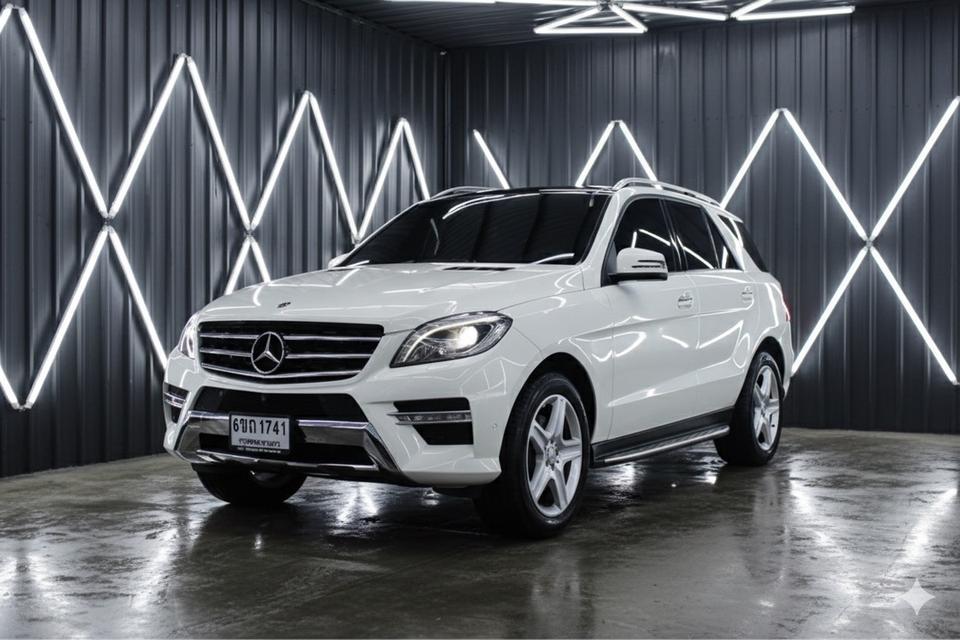 รหัสรถ JRS1741 🚗✨ Mercedes Benz ML 250 ปี 2015 ✨🚗