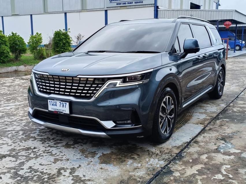 Kia Carnival SLX ตัว Top ปี 2023