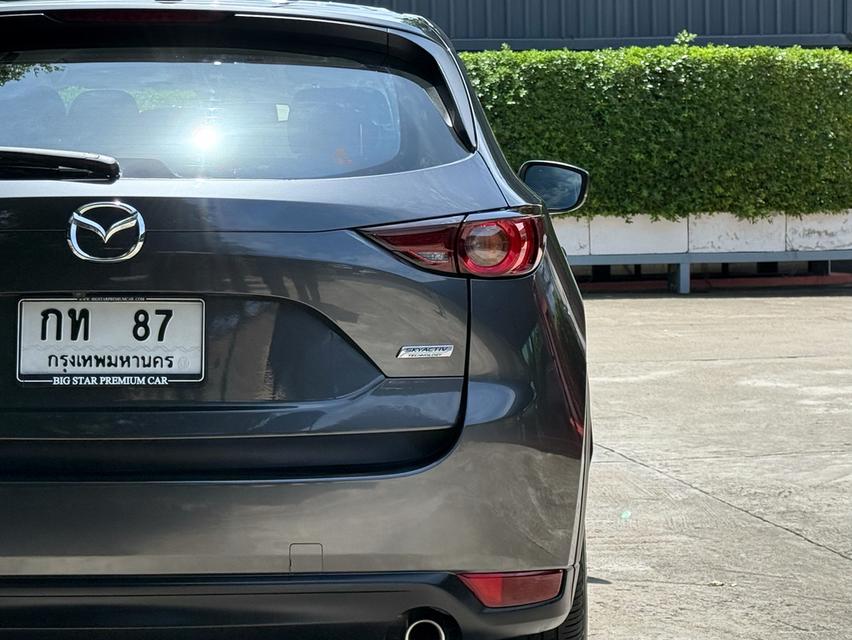 2019 MAZDA CX5 2.0 รถมือเดียวออกป้ายแดง รถวิ่งน้อย เข้าศูนย์ตรงระยะ รถไม่เคยมีอุบัติเหตุครับ 9
