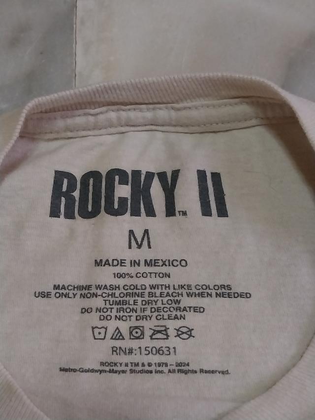 เสื้อยืดแขนสั้น แนวหนังภาพยนตร์ Rocky II แท้ มือสอง สภาพดี ของพร้อมส่งครับ รูปย่อยที่ 3