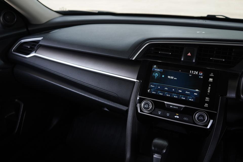 2017 Honda Civic FC 1.8 EL  AT 17/17 สีน้ำเงิน รูปที่ 11