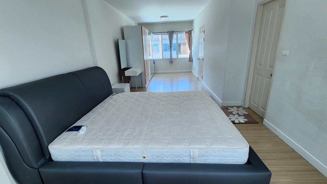 🏡 ให้เช่าทาวน์โฮม 3 ชั้น ย่านเกษตร–นวมินทร์ 24,000บาท/เดือน 🏡 Townhome for Rent – 3-Storey | Kaset–Nawamin, Bangkok area : 24,000 THB/month 9