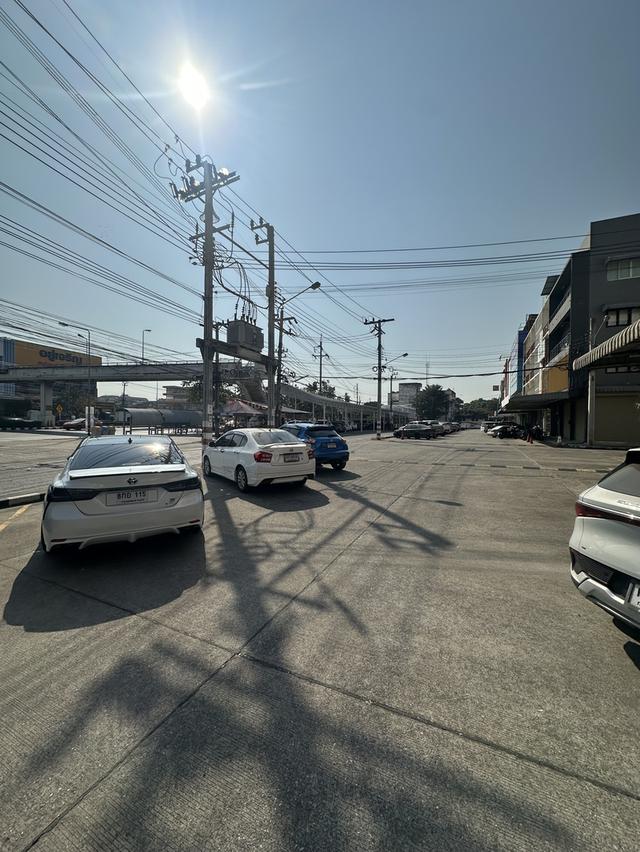 ให้เช่า อาคารพาณิชย์ 4 ชั้นติดริมถนน 3