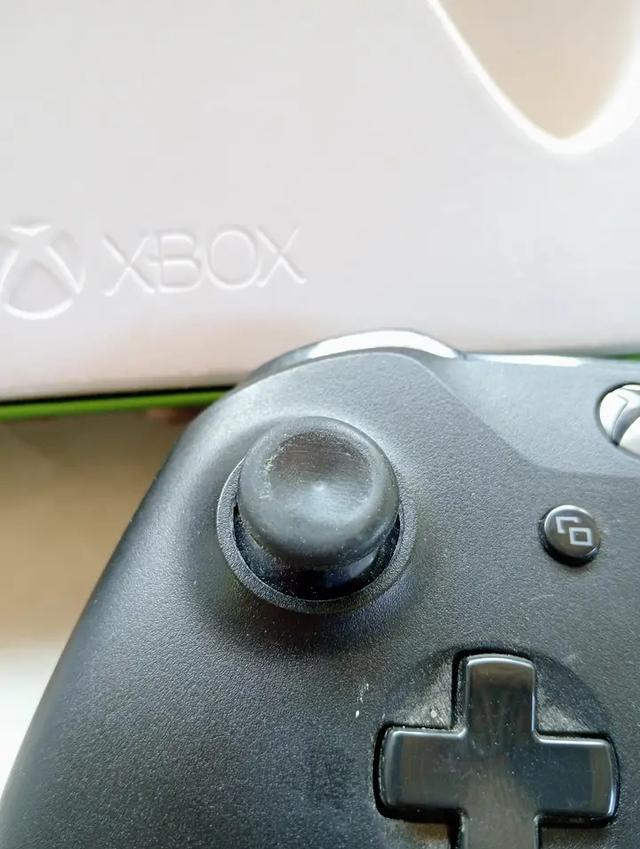 ส่งต่อเครื่องเล่นเกม Xbox 4