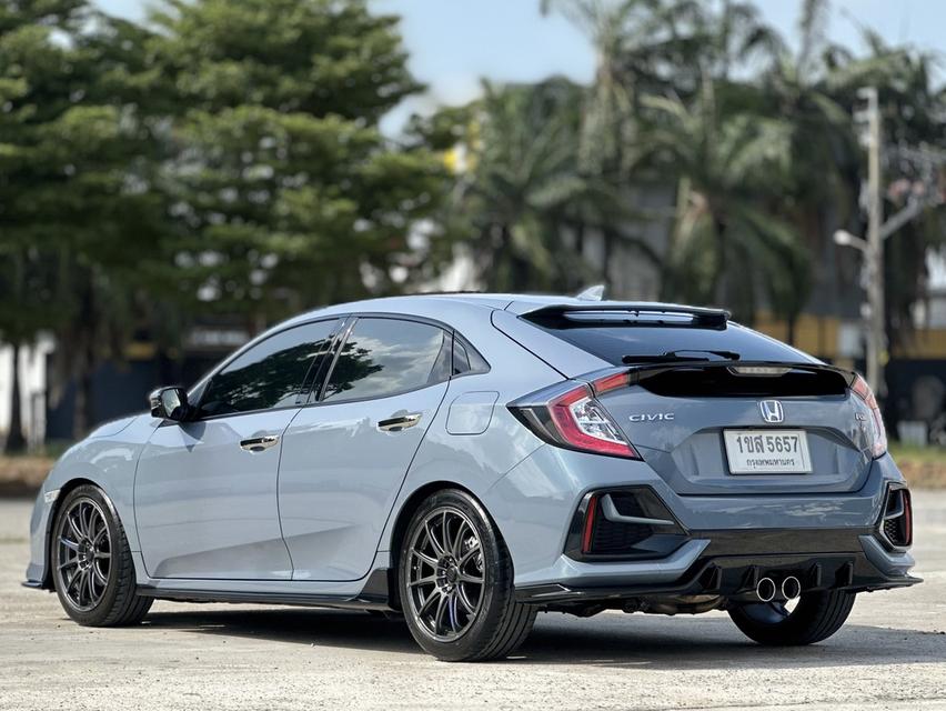รหัสรถ PAT5657 HONDA CIVIC FK 1.5TURBO RS ปี 2021 สีเทาโซนิค
