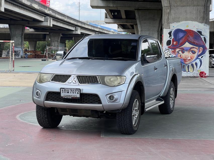 ขายรถ Mitsubishi Triton 2.4 Plus 4 ประตู ปี 2013 สีเทา เกียร์ธรรมดา 3