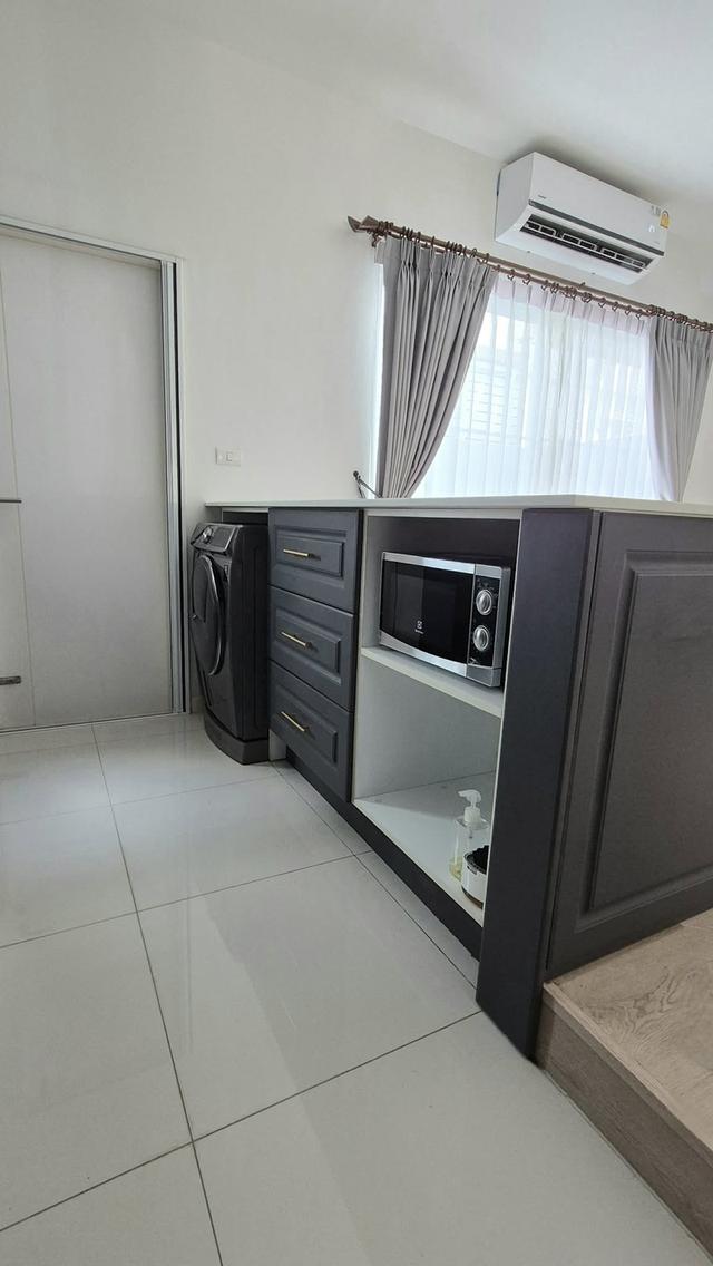 ให้เช่าทาวน์โฮมส์ 2 ชั้น 3ห้องนอน 3ห้องน้ำ ทำเลดีมากตรงข้ามเมกา อิเกีย บางนา 18