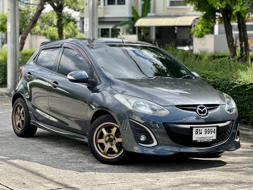 Mazda2 1.5 Spirit Sports Hactback เครื่องยนต์: เบนซิน เกียร์:AT  ปี: 2013 สี: เทา ไมล์ : 15x,xxx กม.