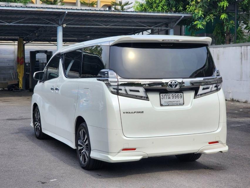 ขายToyota Vellfire 2.5ZG ปี18 3