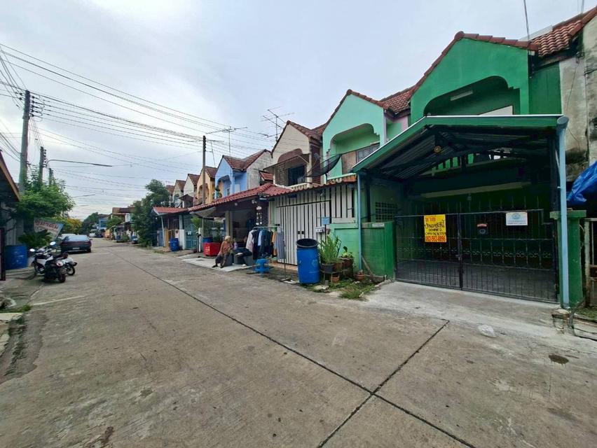 ขายบ้าน 2 ชั้น หมู่บ้านบัวแก้ว ถนนปทุมธานี-บางปะหัน 2