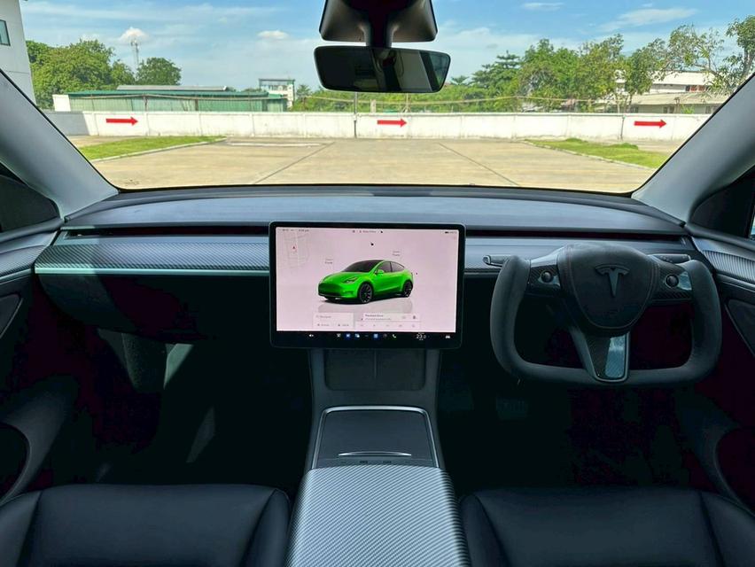 Tesla Model Y Long Range 2023  17