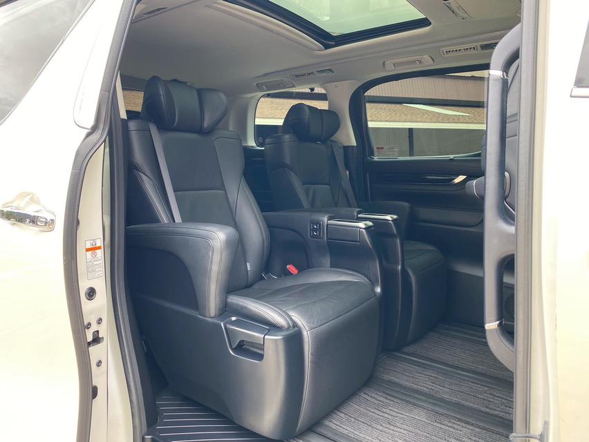 รหัสรถ PBG9999  Toyota Vellfire 2.5 ZG ปี 2015 18