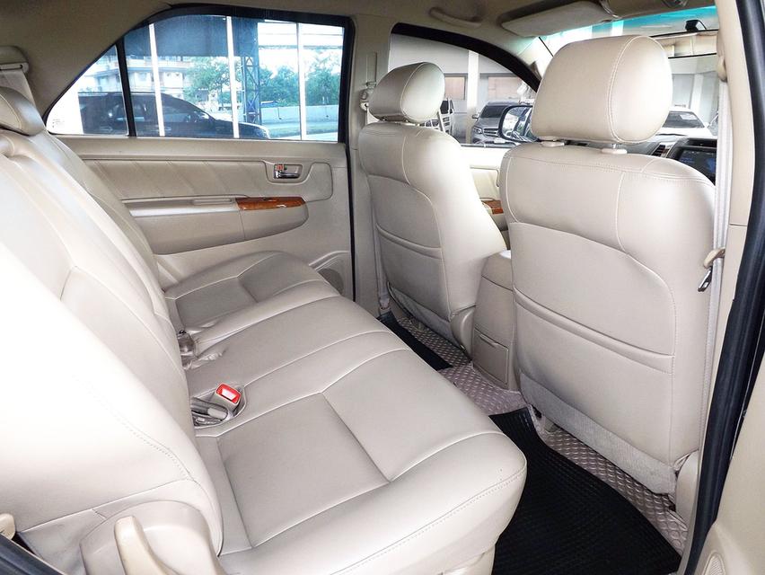 รหัสรถ KCY8160 TOYOTA FORTUNER 2.7V AUTO ปี  2010 ติดแก๊สLPG 11