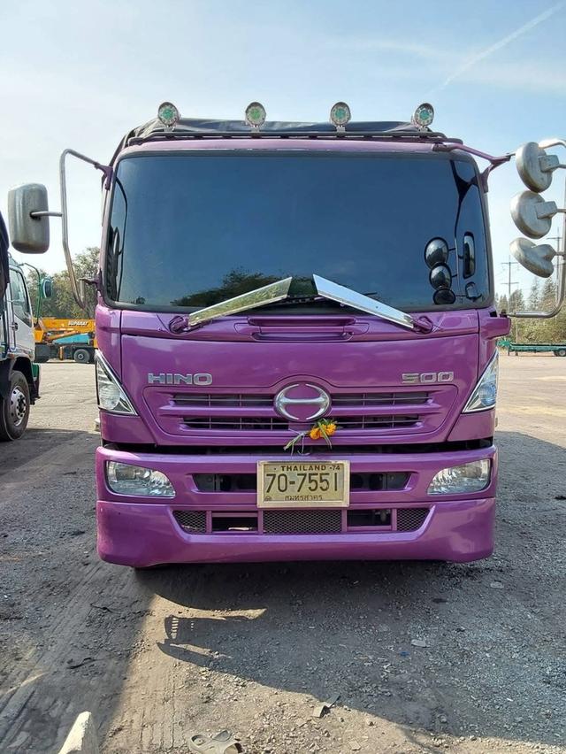 Hino Mega Series 500 สีม่วฃ ปี 2009 1