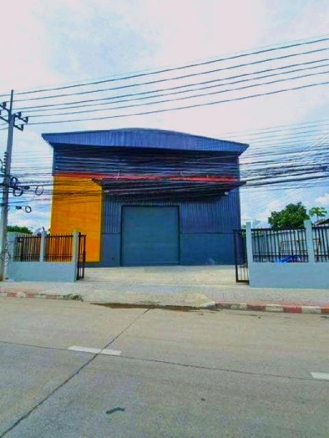พร้อมออฟฟิศ MRT วัชรพล 2.2กม.ให้เช่าโกดัง 2 ชั้น 272ตร.วา.เพลินนารีมอลล์ 1.3กม.1302ตร.ม.ม.นอร์ทกรุงเทพ 4.1 กม. 3นอน 3 น้ 1