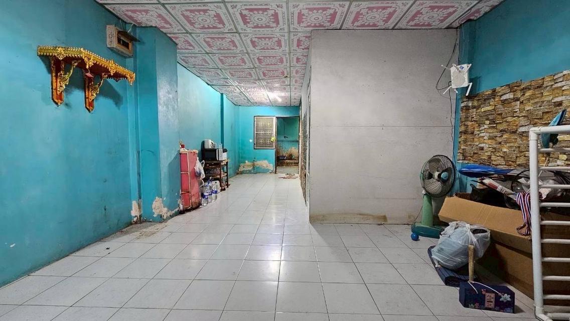 ทาวน์เฮ้าส์ 2 ชั้น หมู่บ้านบัวแก้ว สามโคก 4