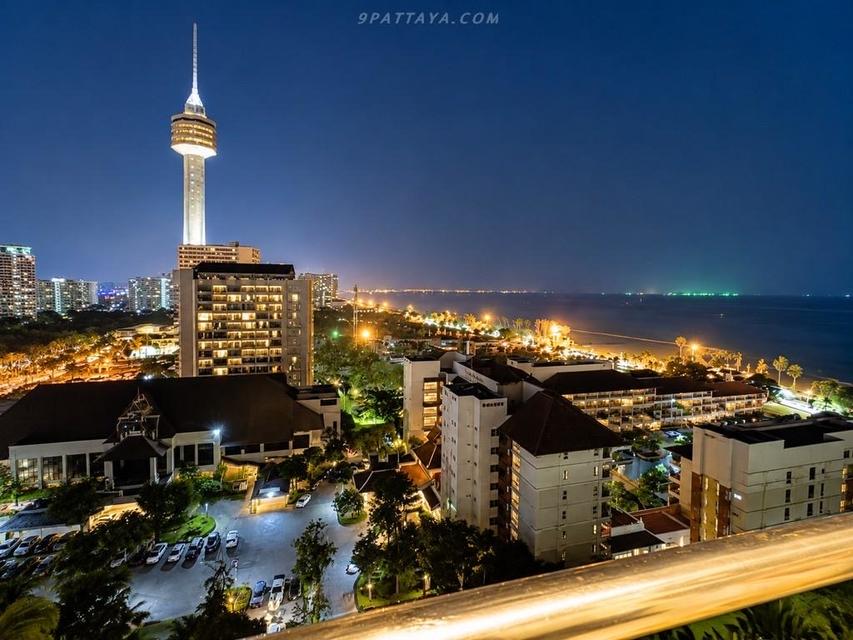For Sale — View Talay 3 Jomtien, PratumnakBeachfront condo opportunity in View Talay 3 Jomtien, Building B, located on Pratumnak Soi 6. 11