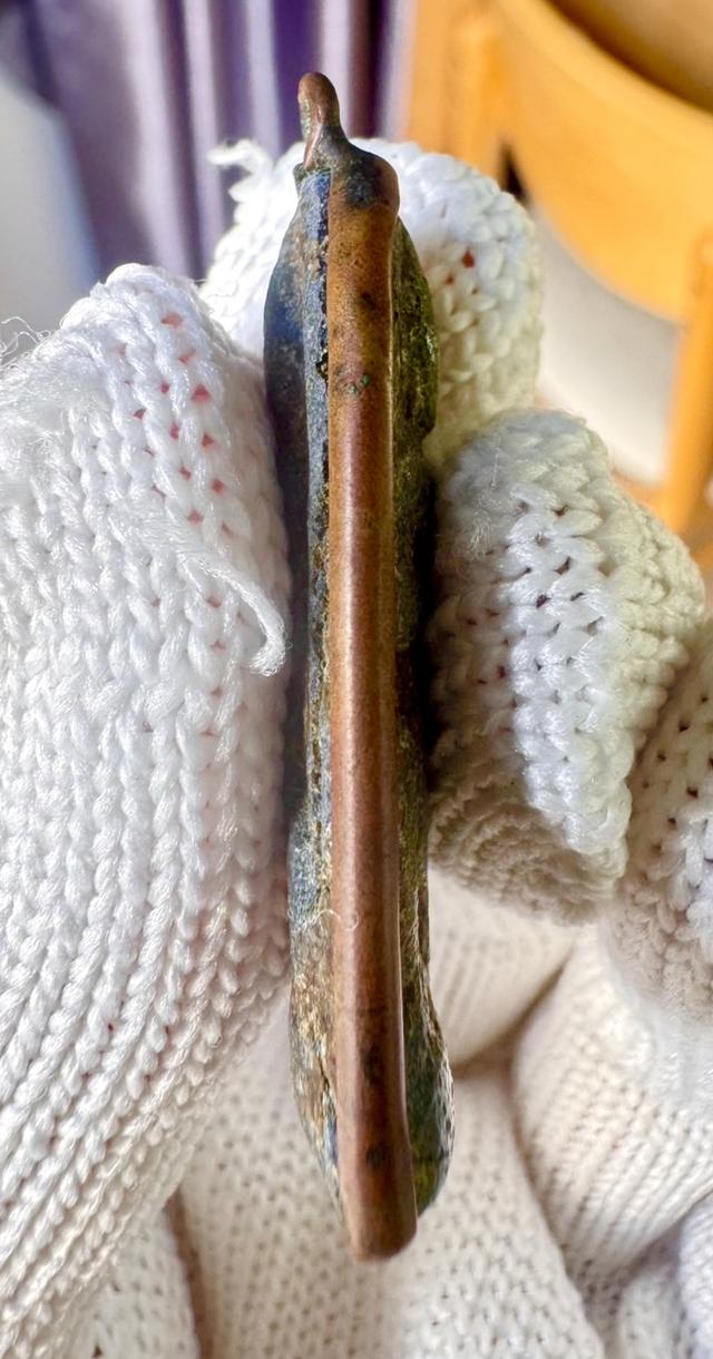 พระปางลีลาทุ่งเศรษฐี เนื้อชินตะกั่ว พิมพ์ 2 หน้า เลี่ยมจับขอบ รูปที่ 4