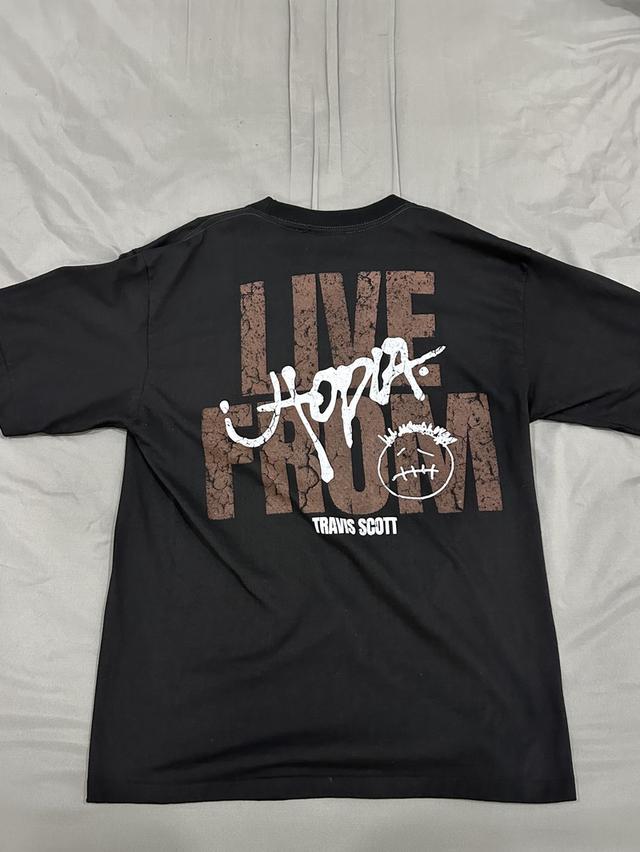 เสื้อยืดโอเวอร์ไซส์ ลายtravis scott