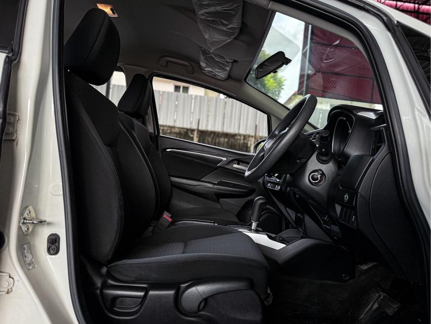 2020 HONDA JAZZ, 1.5 i-VTEC S  10