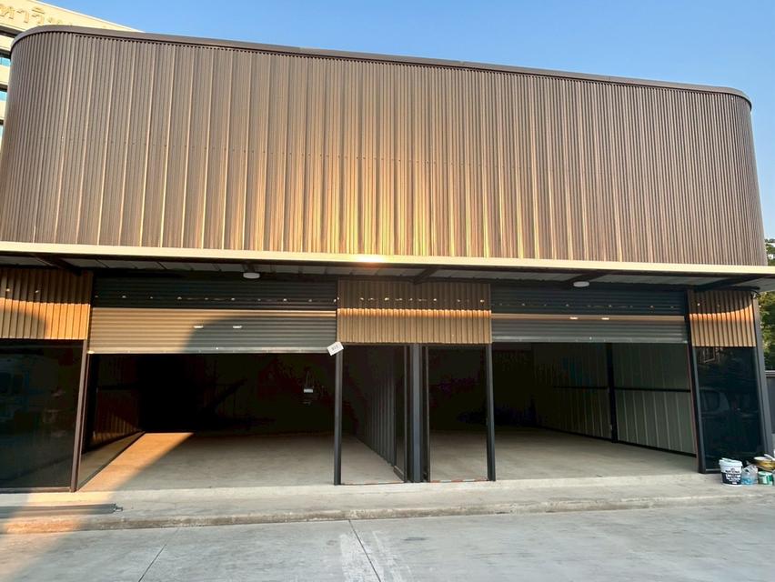 ให้เช่าโกดัง ออฟฟิศ พัฒนาการ25 กำแพงเพชร พระราม9 ใกล้ห้างเดอะ ไนน์ เซ็นทรัล พระราม 9 เหมาะทำ สำนักงาน คลังเก็บสินค้า อู่ซ่อมรถ 3