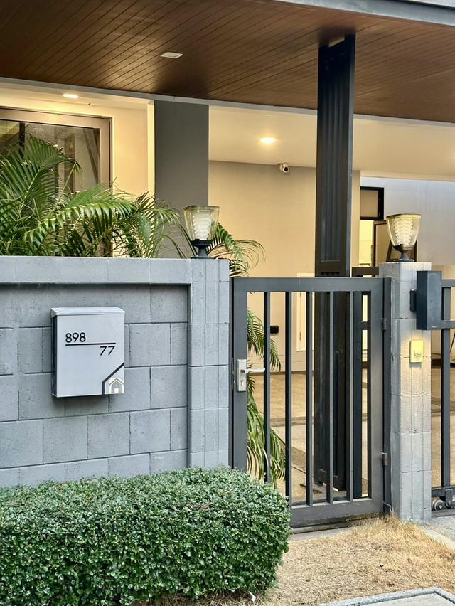 หมู่บ้านแกรนด์บริทาเนีย ราชพฤกษ์ พระราม5 หลังมุม 4