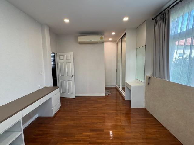 ขายและให้เช่า บ้านเดี่ยว 2 ชั้น ม.รสา สแปนิช คอร์ทยาร์ด เกษตร-นวมินทร์ 6