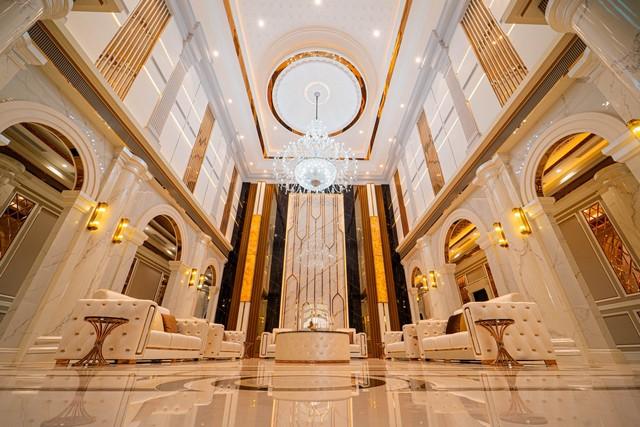 PP429 ขายคฤหาสน์หรู พุทธมณฑลสาย 3 ราคา 250 ล้านบาท ตกแต่งสวยหรูพร้อมเข้าอยู่ 17