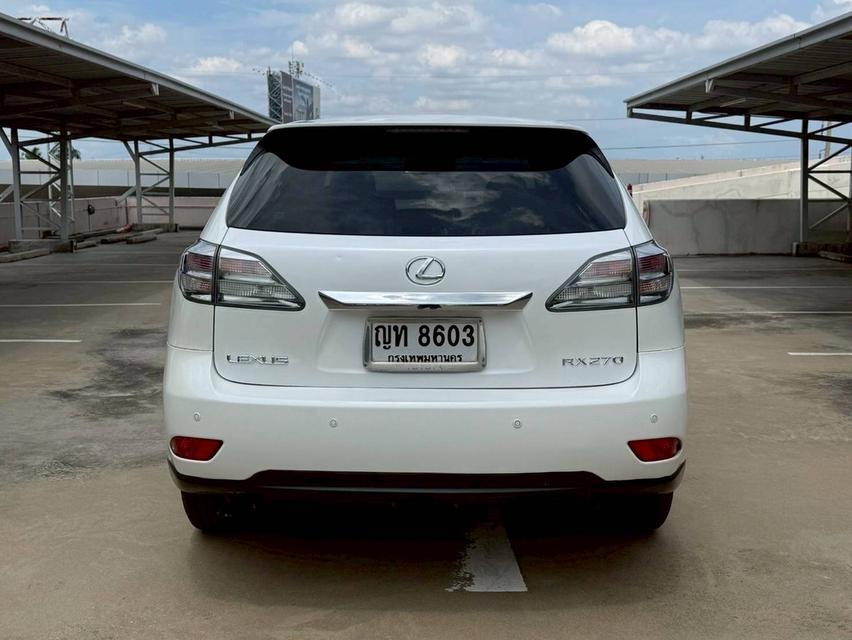 Lexus RX270 2011………… รูปที่ 7