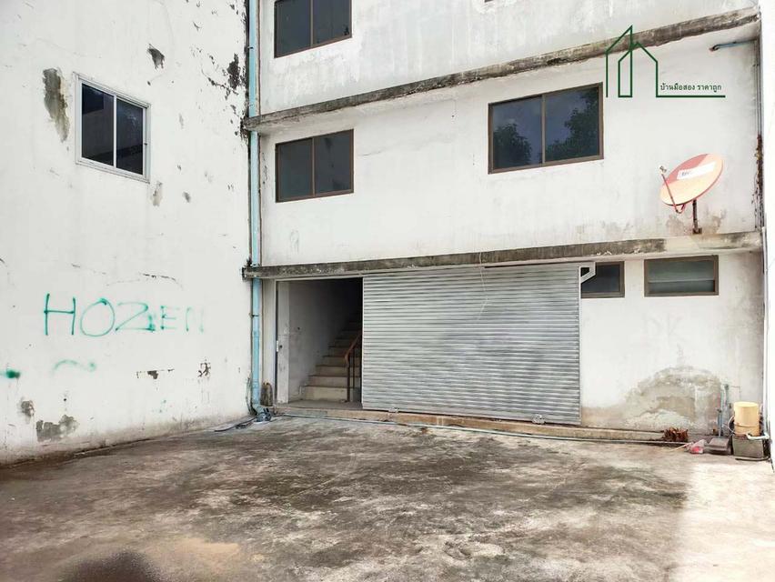 อาคารพาณิชย์ 2 คูหา ติดถนนลาดพร้าว 9