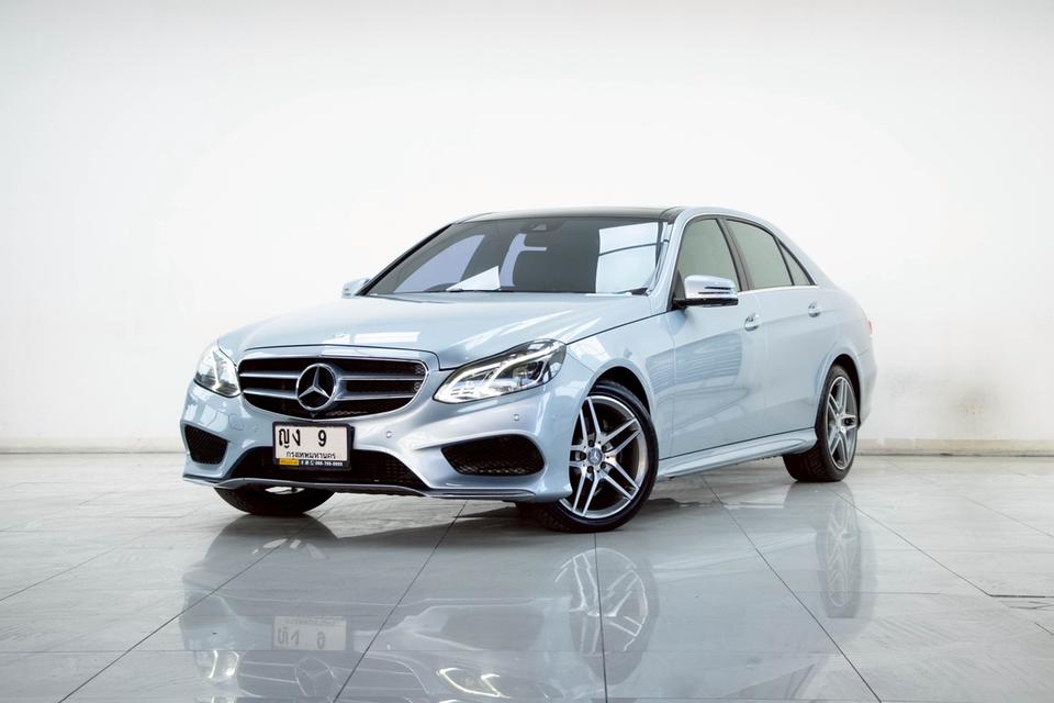 ขยับมาขับเบนซ์ในราคาสุดคุ้ม! Mercedes-Benz E300 BlueTEC Hybrid W212 AT 2016 ✨