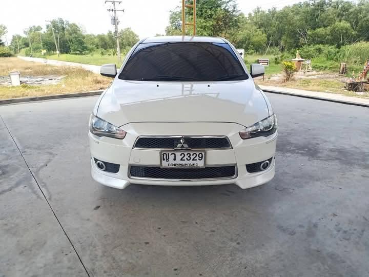 Mitsubishi Lancer EX ปี 2011 สีขาว