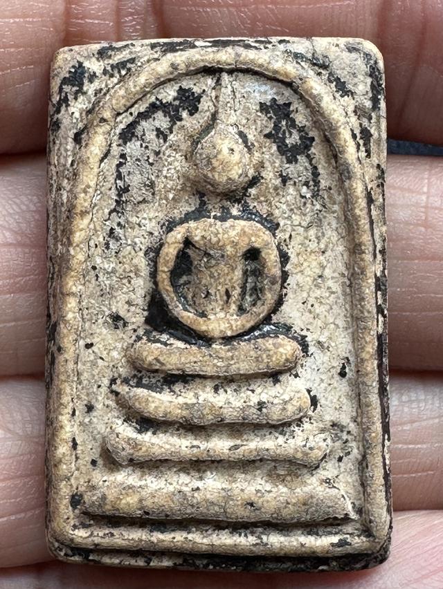 พระสมเด็จพิมพ์ทรงเจดีย์