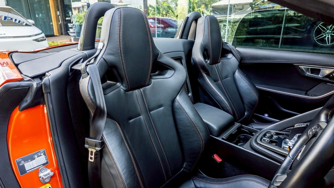 Jaguar F-Type S Convertible 2014 รูปที่ 13