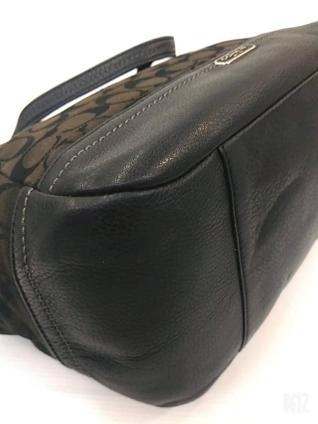 กระเป๋าสะพาย Coach ของแท้ 100% สีดำ 5