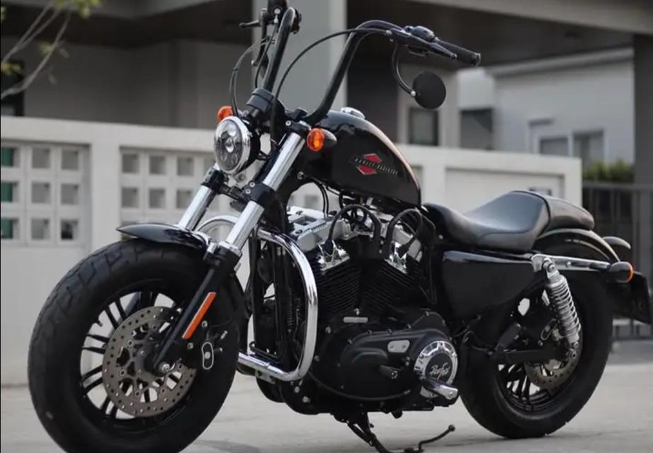 Harley Davidson  Forty Eight 2