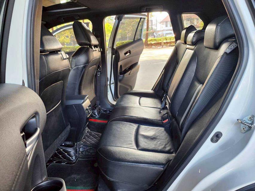 🔥ฟรีดาวน์ รถสวยมือเดียว ปีใหม่  ขับดีมาก Toyota COROLLA CROSS 1.8 Hybrid GR SPORT AT ปี 2022 รูปที่ 19
