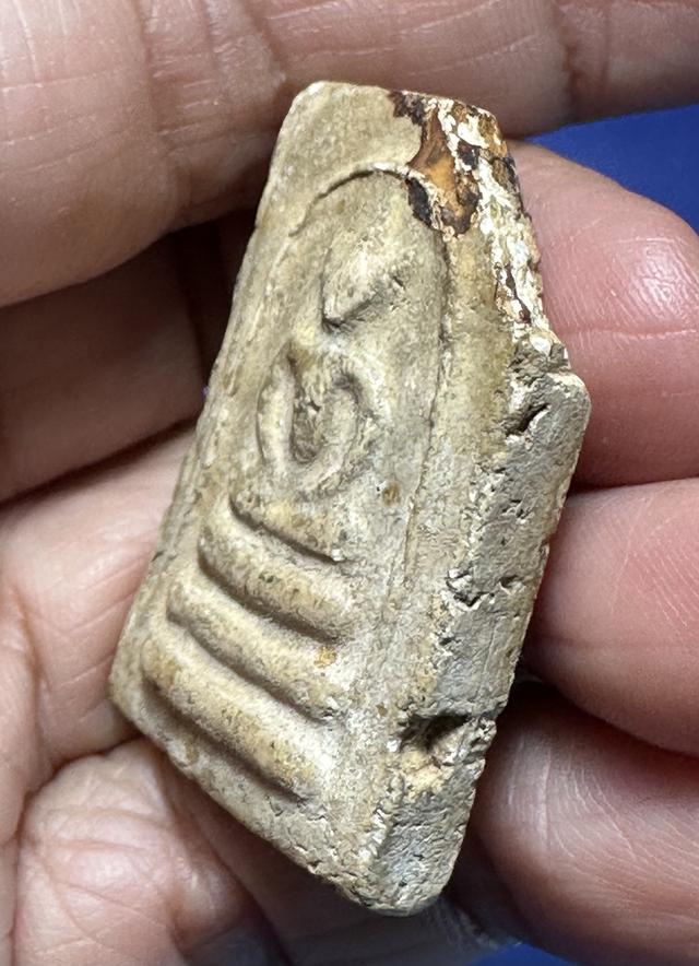 พระสมเด็จพิมพ์อกครุฑ เศียรบาตร บิ่นเดิม รูปที่ 4