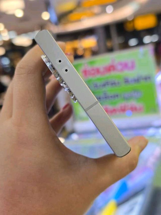 สภาพดีราคาถูก Samsung Galaxy S24 Ultra 6