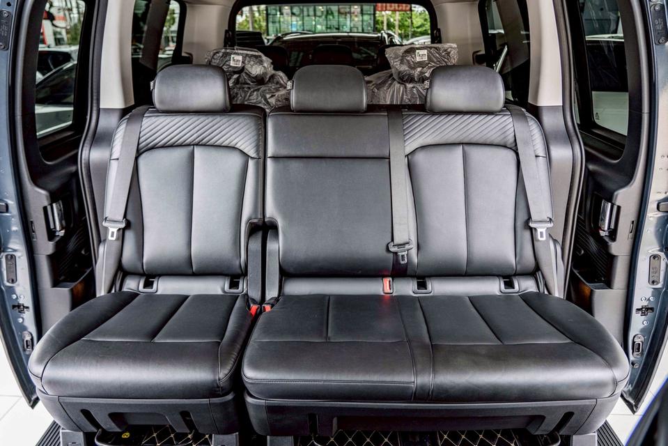รหัสรถ NP5974 HYUNDAI STARIA 2.2SEL 2022 17