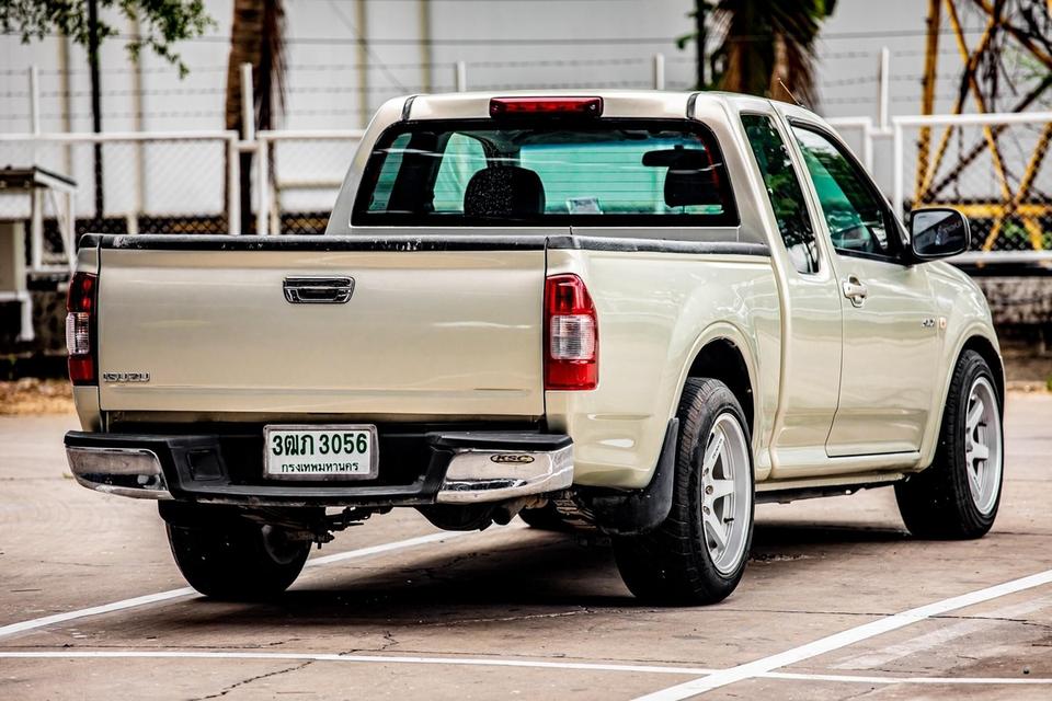 Isuzu D-Max 2.5 SLX Space Cab เกียร์ธรรมดา สีเทา ปี 2004 รหัส GT3056 13