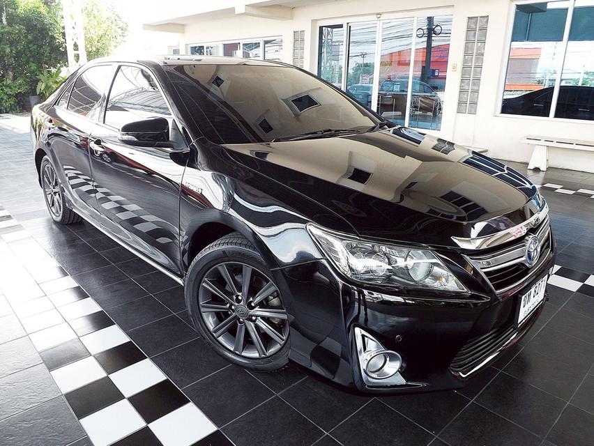 รหัสรถ KCY8271 TOYOTA CAMRY HYBRID 2.5 HV CD AUTO ปี 2013