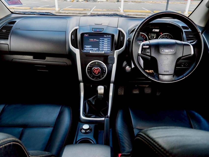 รหัสรถ PR7753 + ISUZU V-Cross 4x4 3.0DDI Z Prestige รถปลายปี 2016 7