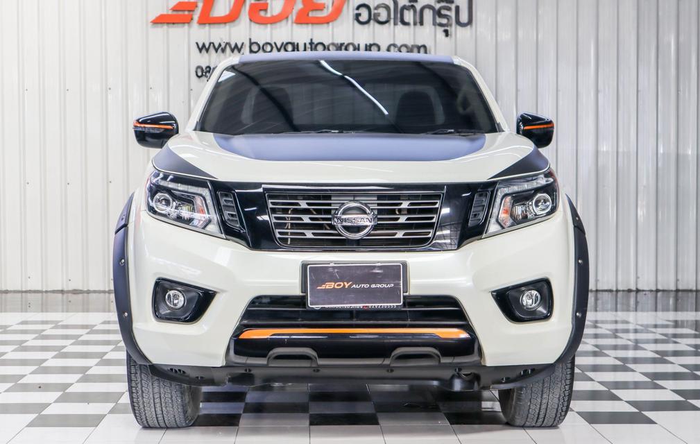 NISSAN NAVARA NP 300 KING CAB CALIBRE 2.5 E BLACK EDITION 2 2019 2