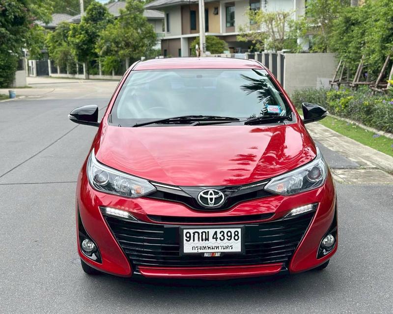 TOYOTA YARIS ATIV 1.2 S เกียร์ Auto สีแดง ปี 2019
