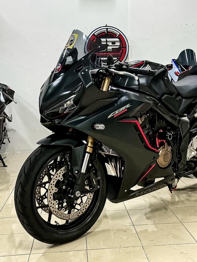 CBR650R 8