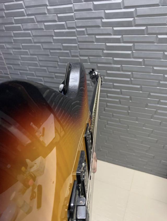 ขายกีต้าร์ไฟฟ้า Washburn floyd rose มือสอง 3,800.-