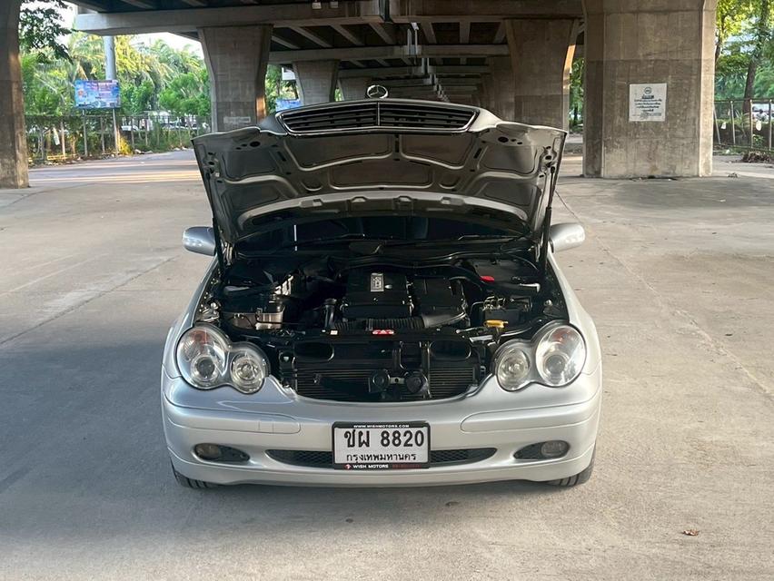 รหัสรถ WMT8820 🚗✨ MERCEDES-BENZ C180K ปี 2004 ✨🚗